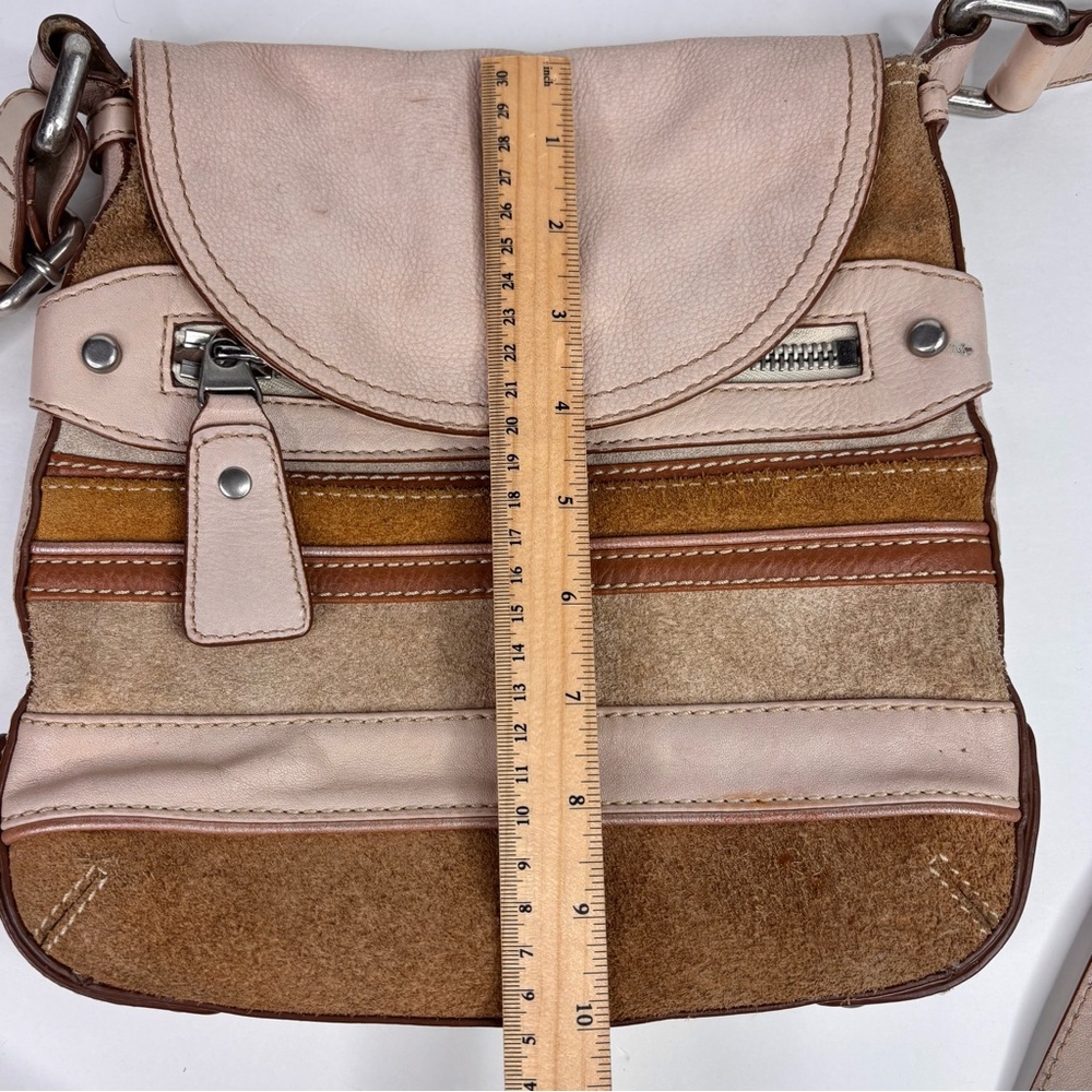 Vintage Fossil Brown, Tan and Cream Suede Leather Retro 70’s Crossbody Bag - Picture 8 of 14